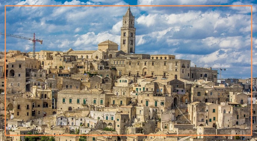 LE CASE-GROTTA DI MATERA